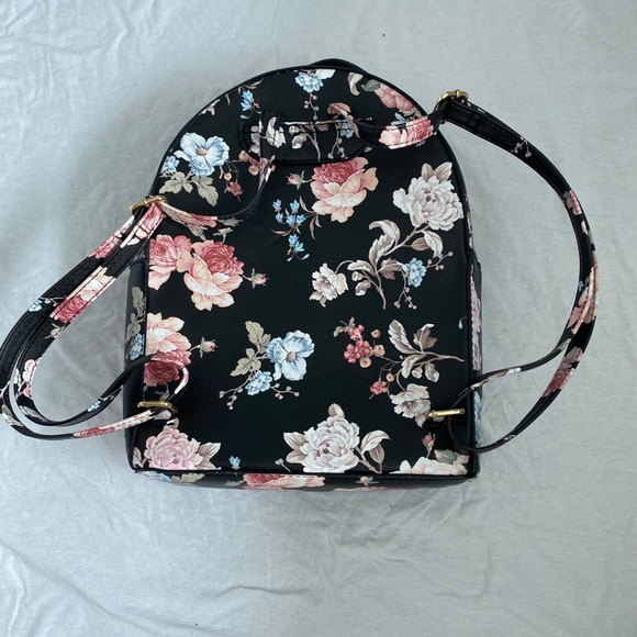 Aldo floral print backpack - Picture 3 of 4